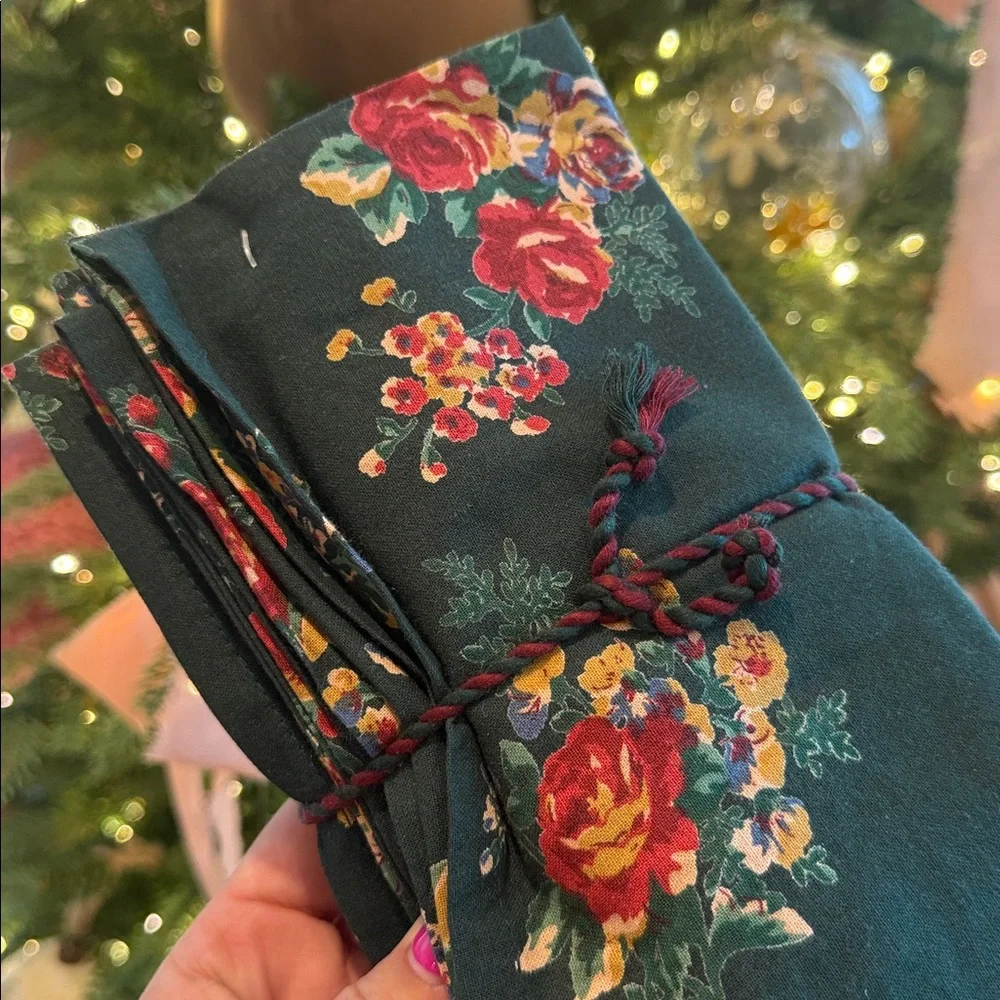 April Cornell table napkins set of 10 green floral rose new